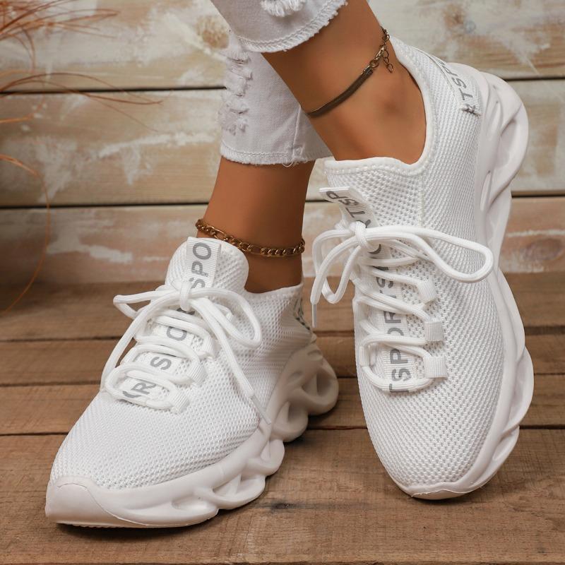 Mote 2025 Dame Sportssko Pustende Mesh Lettvekts Sneakers Utendørs Fritid Atletisk Jogging Tennis Gate Mote Gå Damer