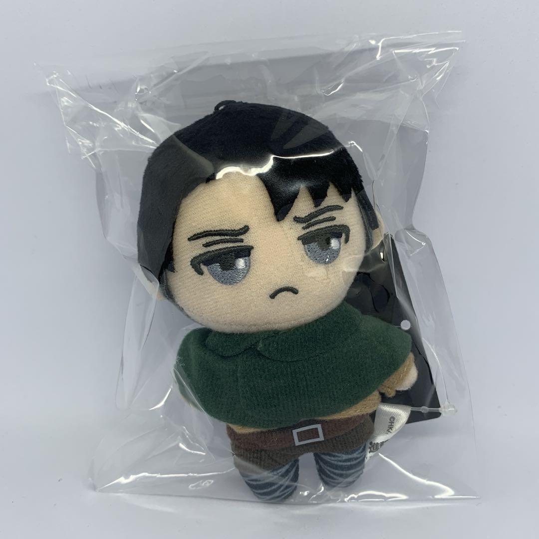 

[Б/У] Плюшевый брелок Леви из «Атаки титанов»