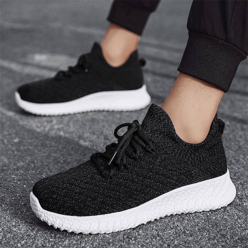 Large Size Fashionable Breathable Lightweight Sports Flying Mesh Shoes Outdoor Hiking Shoes Socks Shoes Sports Casual Men's Shoes