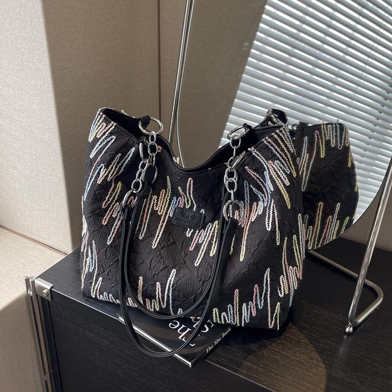 Повседневная сумка женская большая вместительная сумка-тоут 2025 новая модная популярная летняя наплечная сумка