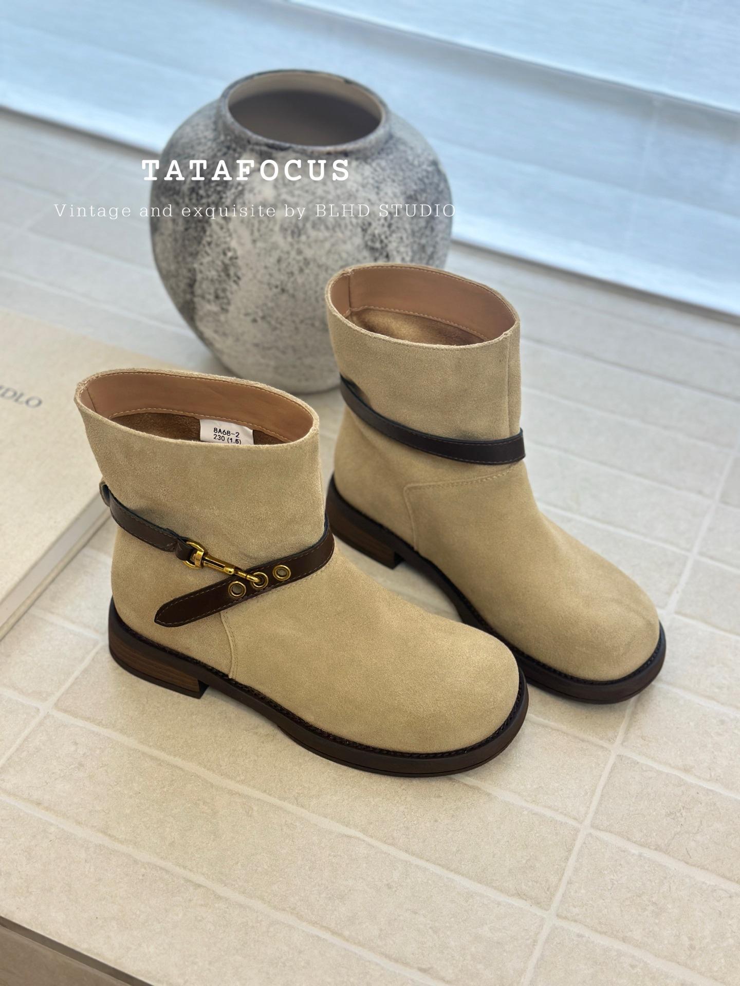 

Flat-bottomed versatile Martin boots women s 2025 new autumn women s boots women s popular short boots non-slip soft sole not tired feet 39 песочный