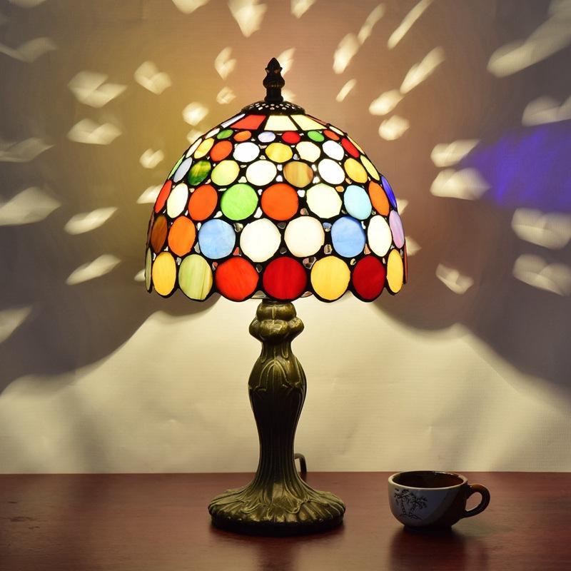 European Style Table Lamp Stained Glass Reading Light Small Room Decorate Lamp for Home Living Room Nightstand Bedroom Office