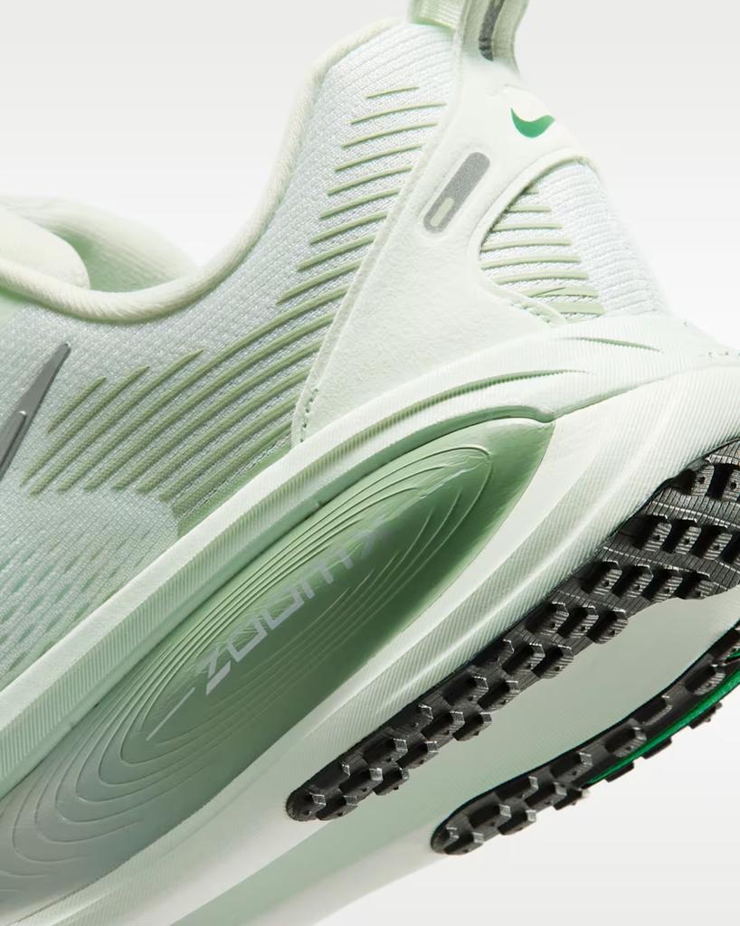 HM6804-300 Nike Vomero 18 Barely Green Steam Light Silver (Women's)