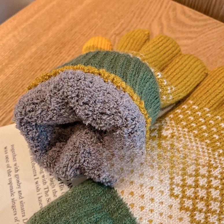 Retro Warm Student Touch Screen Five Finger Gloves for Women in Autumn and Winter Plus Velvet and Thickening  Cute Bicycling Couple's Fingers