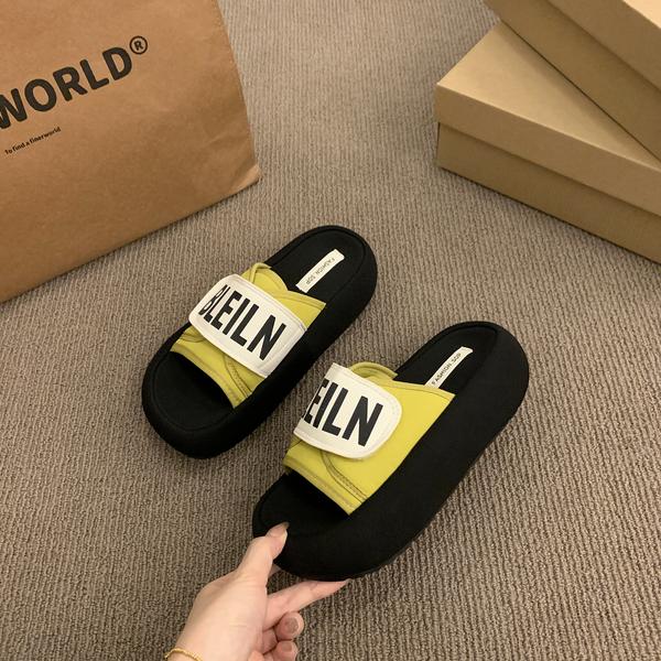 Fashion Slippers Casual Summer Women's Shoes Pantofle Slides Shale Female Beach Luxury 2025 Sabot Soft Flat Leisure Hook & Loop Female S
