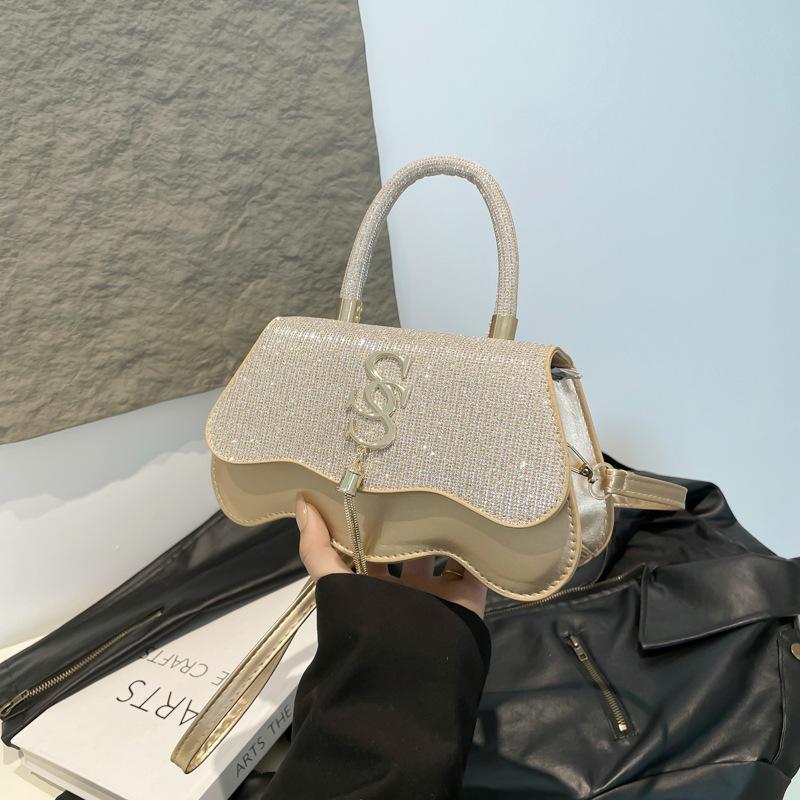 Fashion Light Luxury Niche Design Handbag Women's Summer New Simple Temperament Shoulder Bag Commuter Messenger Bag