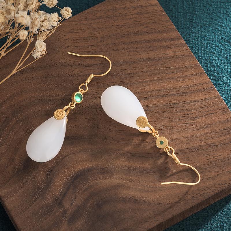Chinese-Style Hanfu Cheongsam Chalcedony Tassel Earrings - Imitation Jade Retro Dangle for Women