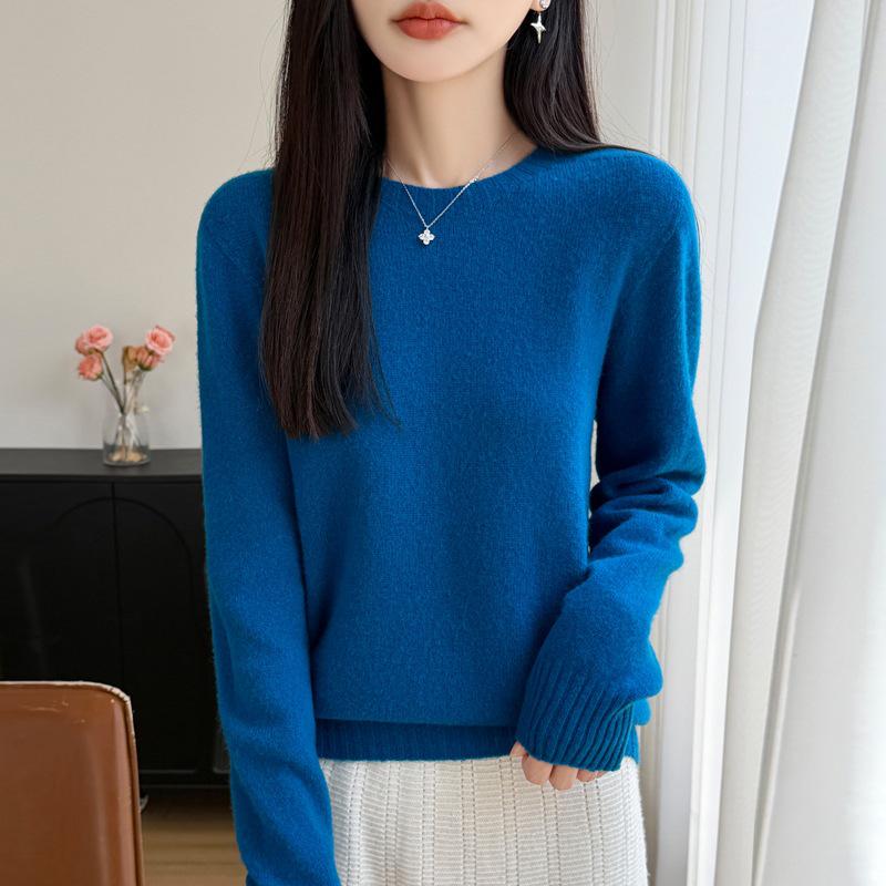 2026 A/W Pure Wool Thick Round Neck Solid Sweater