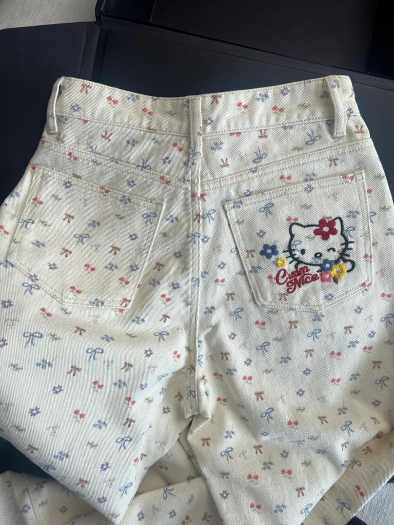 Embroidered Casual Jeans, Retro Sweet And Slimming Floral Straight Leg Trousers