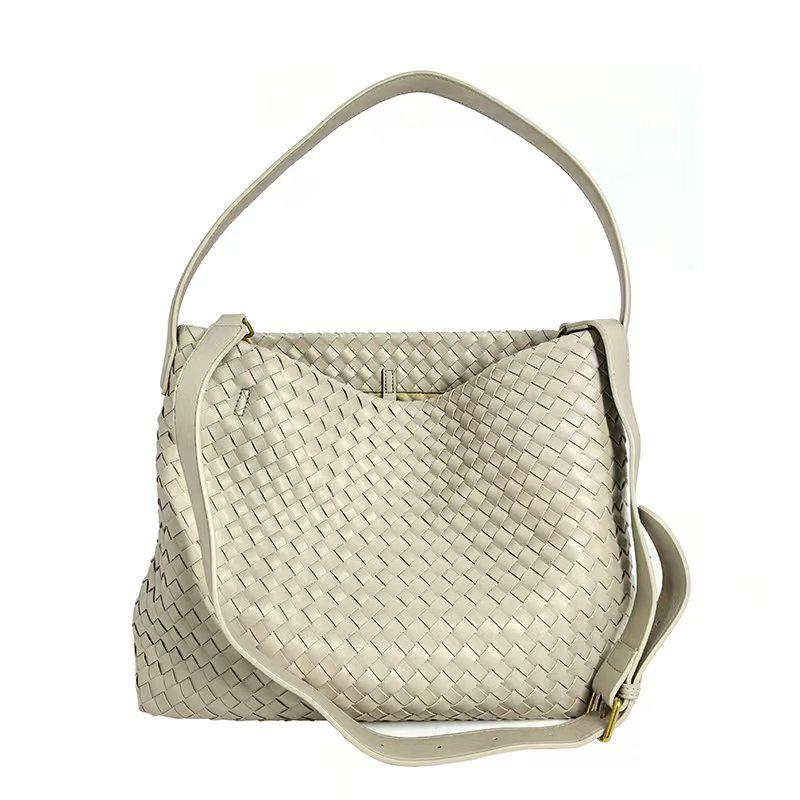 

Large Capacity Retro Crossbody Tote - Woven Frosted Material 34x11x29 cm