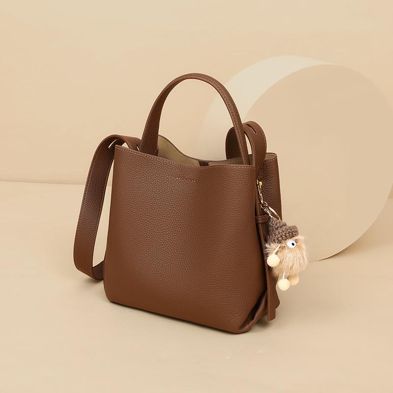 Bucket Bag Autumn and Winter New Crossbody Women's Bag Genuine Leather Large Capacity High-end Portable Shoulder Bag