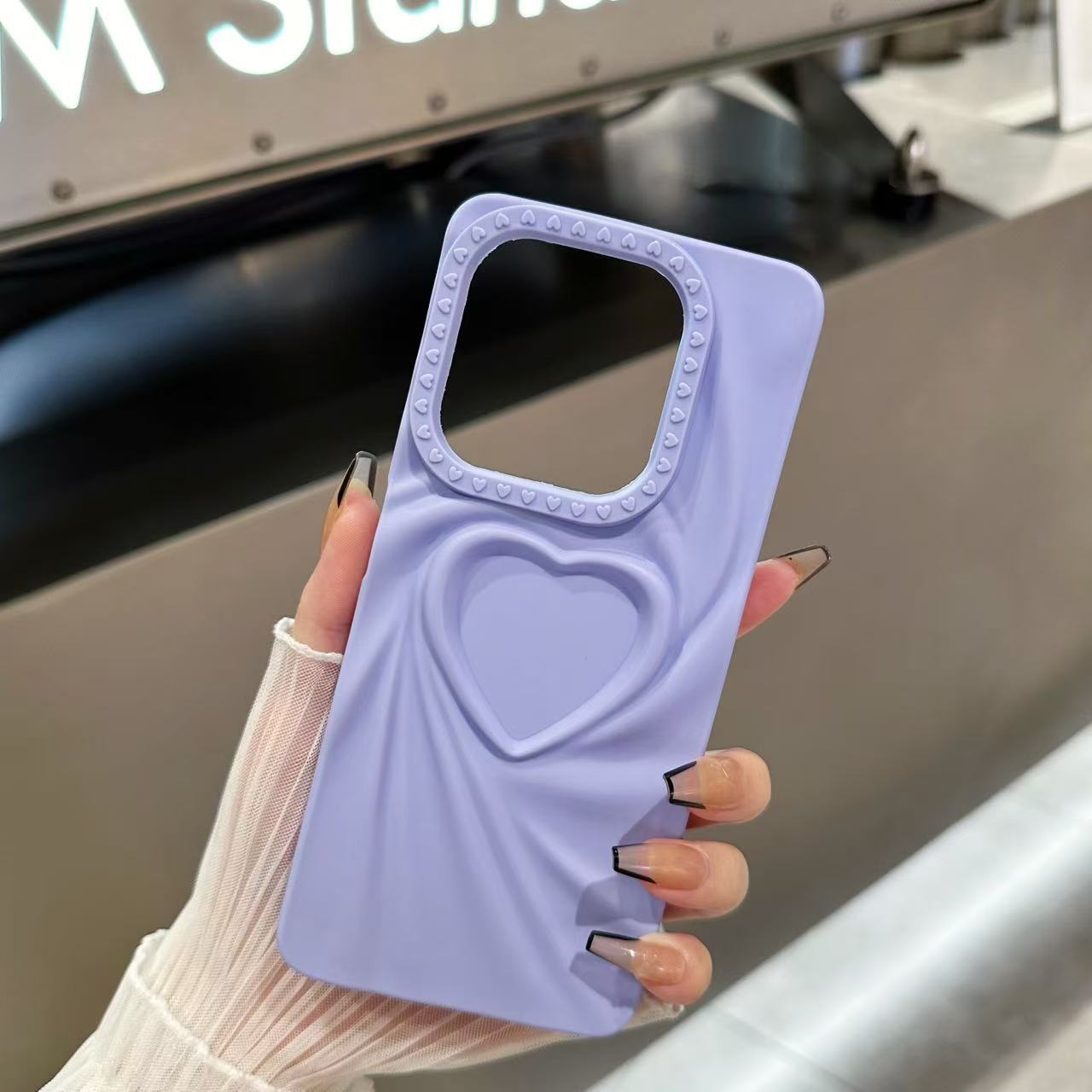 

Модный и персонализированный чехол для мобильного телефона Love iPhone16promax, мягкий силиконовый чехол для iPhone15/14, защита от падений Apple 16ProMax фиолетовый