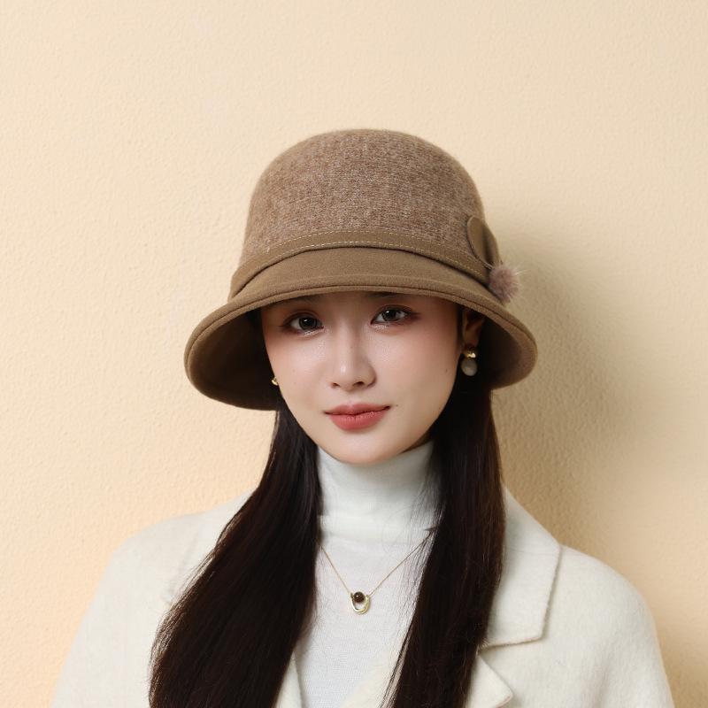 Autumn and Winter Mother Hat Ladies Fleece Thickened Warm Bucket Hat Elegant Knitted Basin Hat