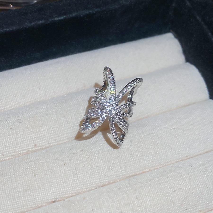 Korean zircon pearl earrings for women without earholes, simple daily earbone clips, light luxury earrings and earrings.