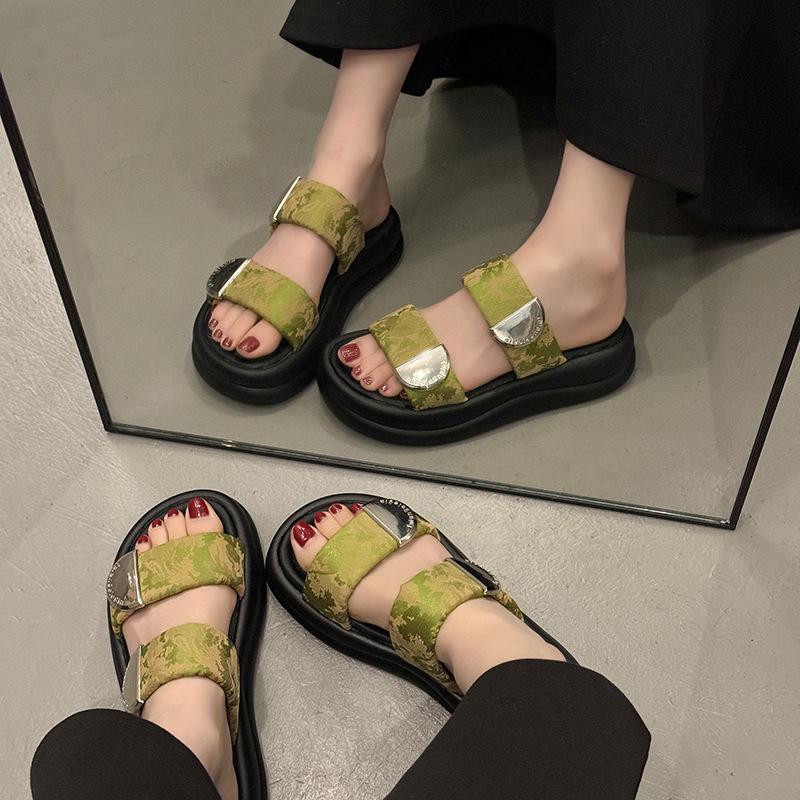 

2025 summer new thick-soled fashionable half-drag sandals wear thick-soled versatile one-word fairy fashion sandals 40 бежевий