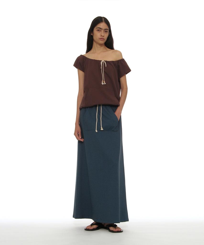 PARTIMENTO WOMEN Drawstring Off-Shoulder Short Sleeve Tee_Dark Brown