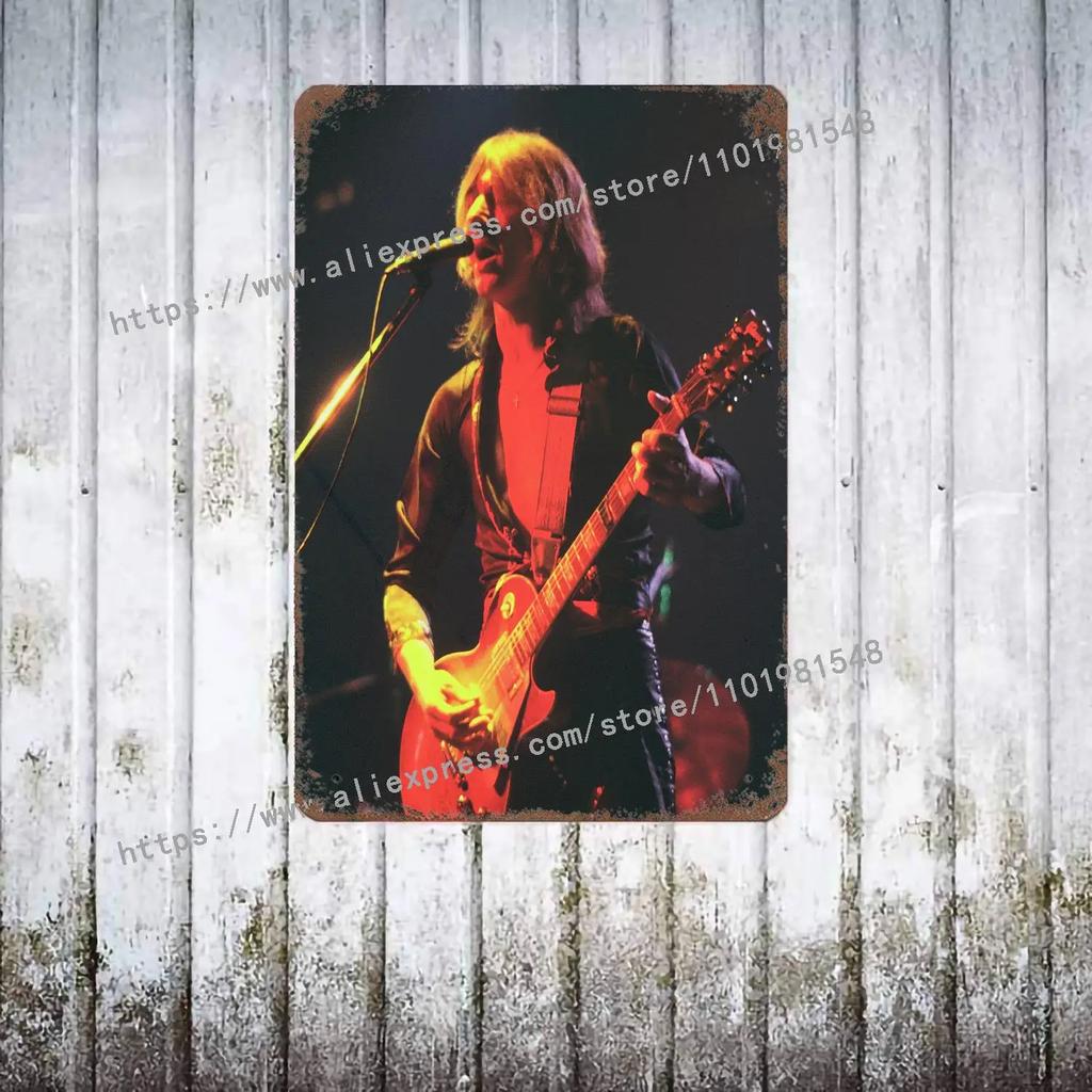 Bad Company Band metal Decor Poster Vintage Tin Sign Metal Sign Decorative Plaque for Pub Bar Man Cave Club Wall Decoration