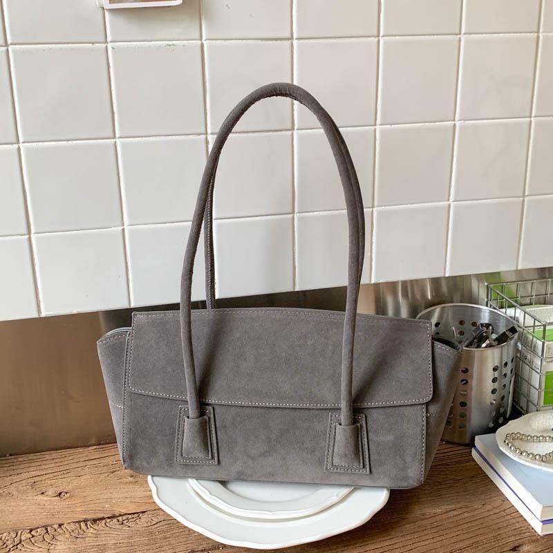 Elegant Suede Tote Bag for Women – Classic Top Handle Handbag with Structured Design and Minimalist Style