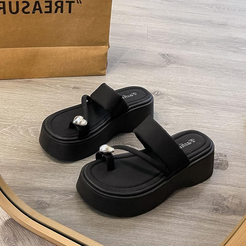 Small Height-increasing Platform Beach Shoes for Women To Wear Summer New High-end Silver Rhinestone Toe Slippers