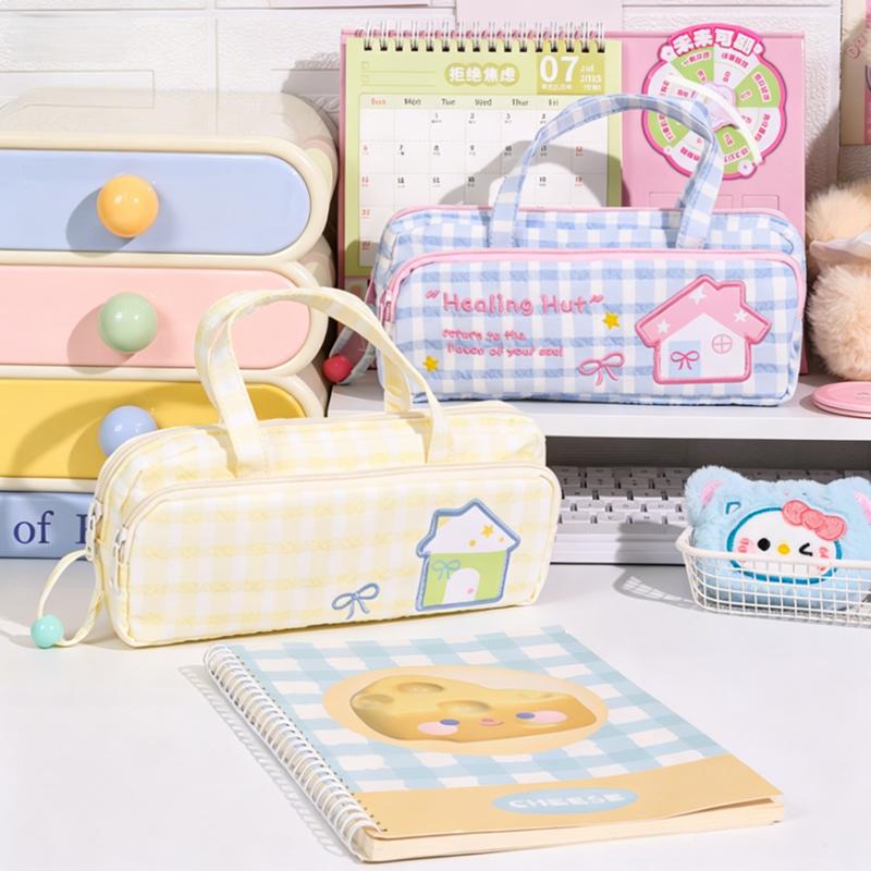 Cute Checkered Pencil Case, Quilted Handheld Stationery Bag with Cute House Embroidery