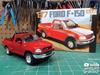 Plastikový model Fordu Pickup z roku 1997, AMT 1367, vůz F-150 4×4 v měřítku 1:25.