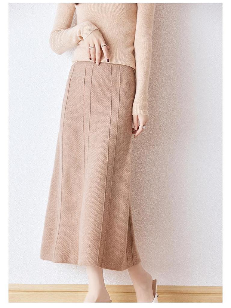 Women's Wool A-Line Midi Skirt - Elastic High Waist, Flared, Slimming, Knitted for Autumn/Winter