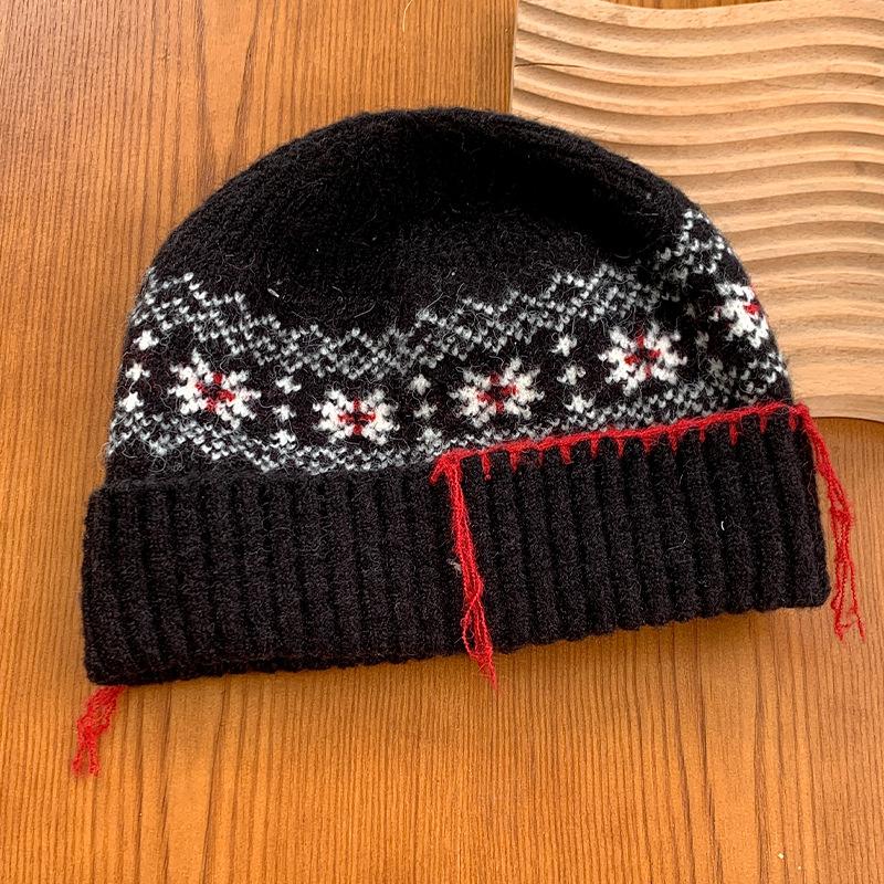Snow Pattern Knitted Wool Hat for Women In Winter Jacquard Fair Island Style Warm Baotou Hat New Christmas Hat