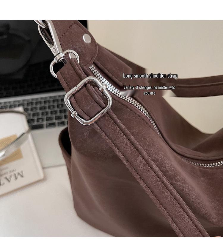 Retro Casual Women's Crossbody Bag: European & American Style, Large Capacity, High-End Tote for a Trendy Look