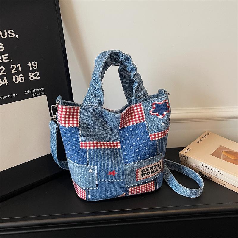 

Pleated Patchwork Color Block Crossbody Bag 2026 – Artistic Casual Fashion for Women