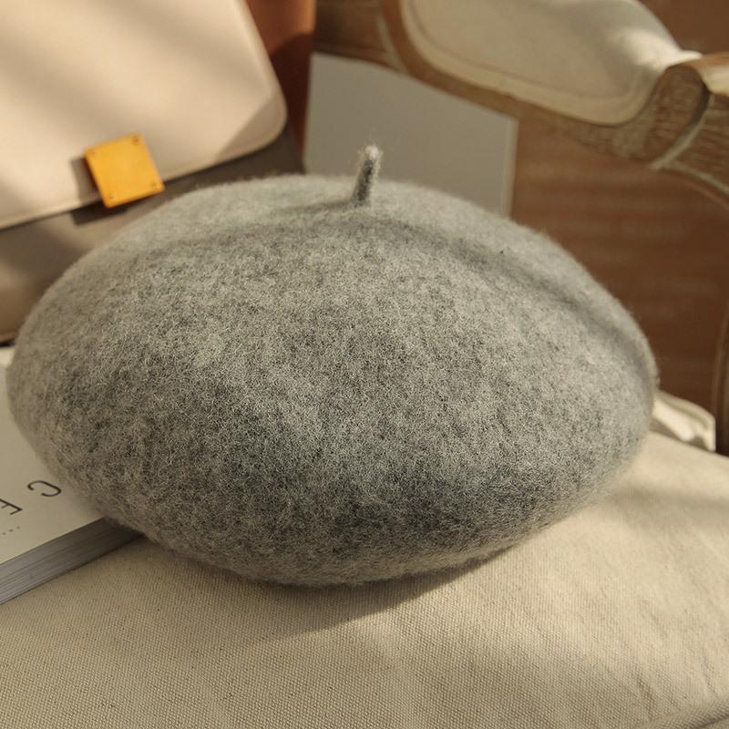 New hat autumn and winter trend women's beret monochrome high-quality warm painter hat spot