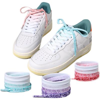 Cadarços de sapatos de basquete casuais esportivos com flores de caju gradientes NO.8, cadarços planos de lona com impressão, cadarços de arco-íris para mulheres e homens, 1 par
