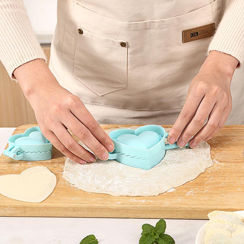 3PCS Heart-Shaped Dumpling Mold Plastic Dumpling Maker Household Dumpling Making Tool Press Mold Kitchen Accessories