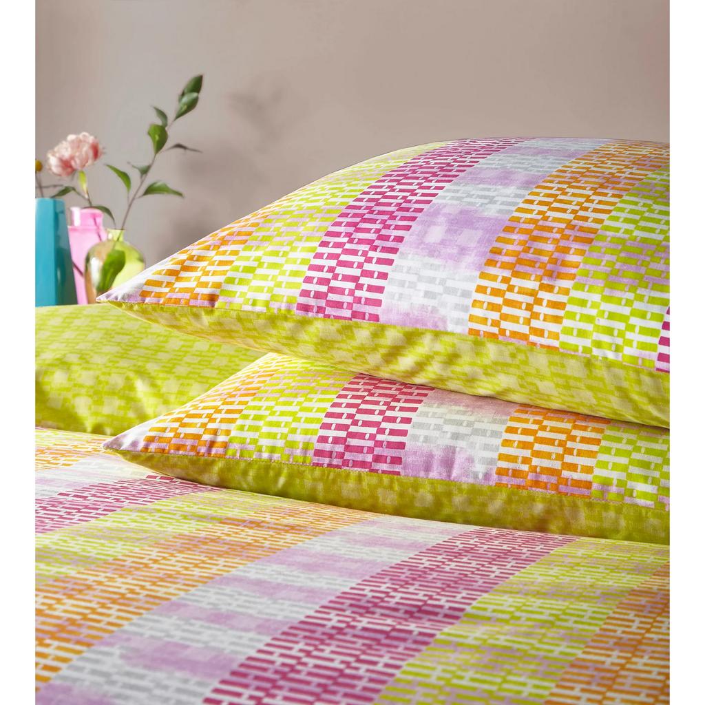Furn Neola Neon Duvet Cover Set