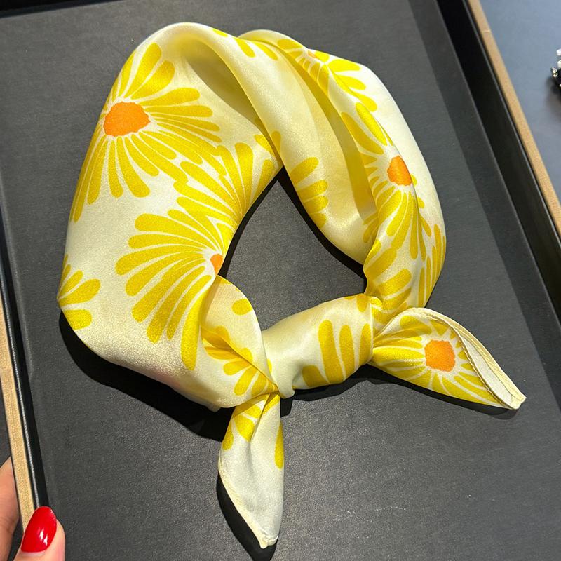 TOP 100% Seidenschal Helle Farbe Blumendruck Schals Stolen Für Damen 53cm Quadratischer Schal Hangzhou Dünner Sommer TaschenschalsSca