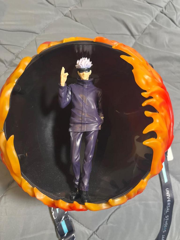 [USED] Gojo Satoru figure