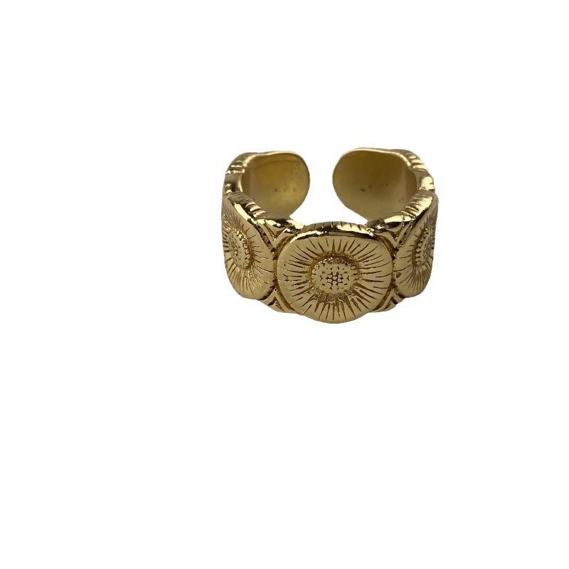 Exquisite Vintage Daisy Ring For Women Adjustable Copper Geometric Design Fashion Accessory