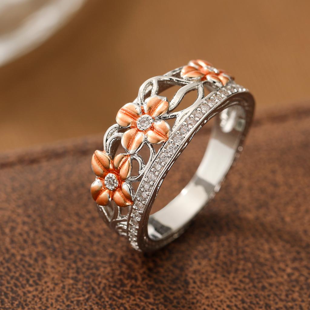 Luxury Two-tone Hollow Flower Synthetic Gemstone Ring Copper Material Women Jewelry Ring For Banquet