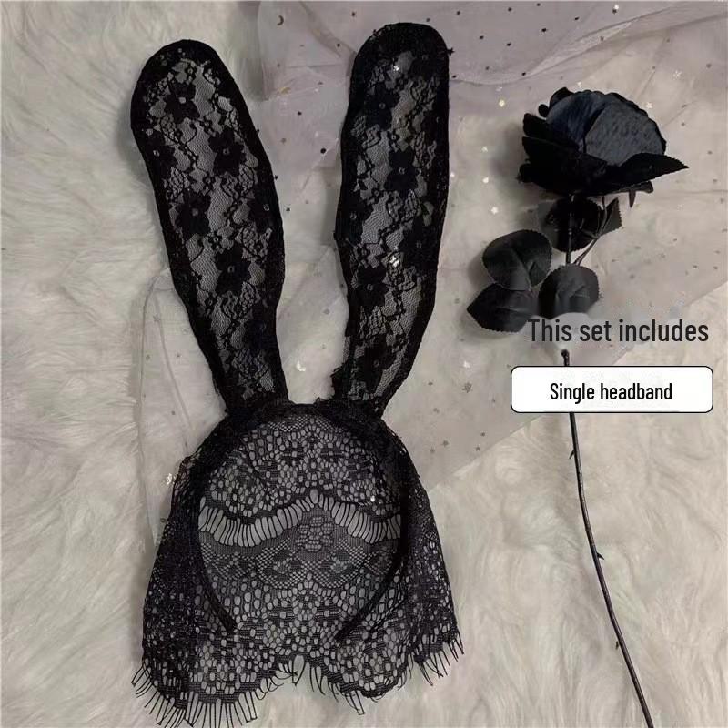Edles SM Flirtset aus Spitze: Vibrator, Brustwarzenaufkleber, Augenmaske, Federzubehör