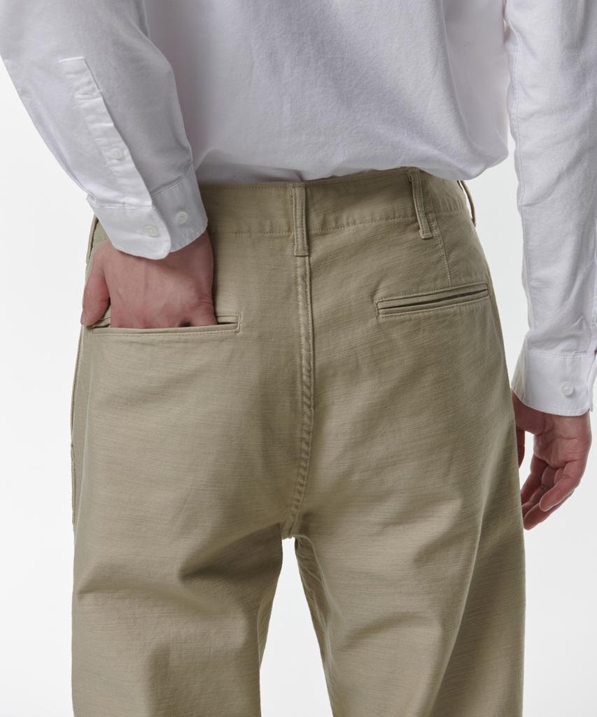 MUSINSA STANDARD Back Satin Officer Pants [Beige]