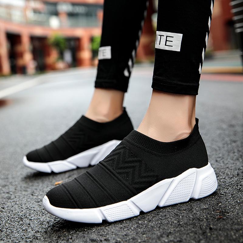 Couples Fashion Breathable Socks Solid Color Flyknit Sports Shoes Men's and Women's Outdoor Casual Shoes One Kick Off