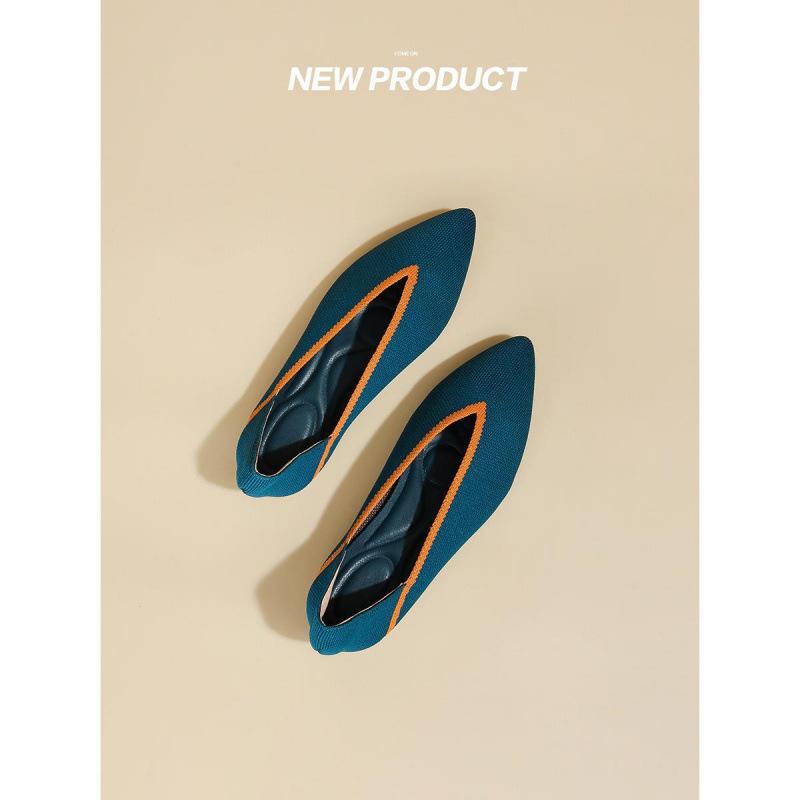 Flying Woven Pointed Single Shoes Large Size Women's Shoes Egg Roll Knitted Flat Bottom Soft Sole Breathable Woven Bean Shoes Spring and Autumn