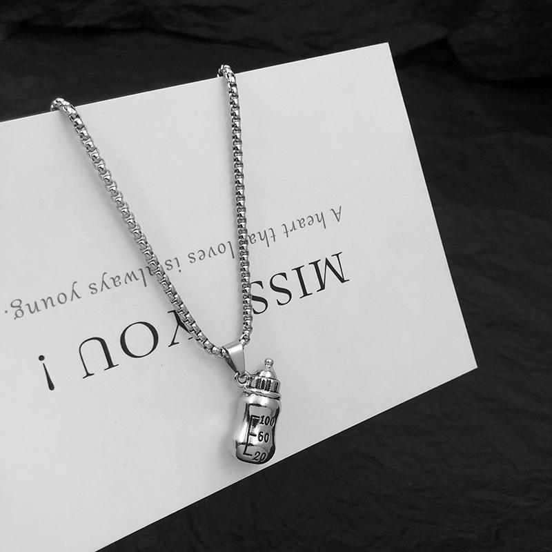 Fashionable And Creative Metal Baby Bottle Pendant Necklace Personalized Hip-hop Street Niche Design Jewelry Gift