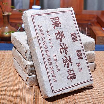 Shu Puer 2010 Jahr Rohmaterial Alt Reifer Puer Tee 250g China Tee Pflege Puer Tee Ziegel Puerh