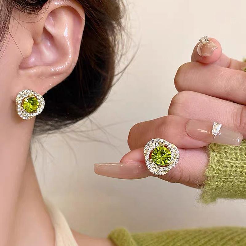 French Green Zircon Mosquito Coil Disc Ear Clips Without Ear Piercings Earrings Women's Personality Light Luxury Versatile High-end Stud Earrings