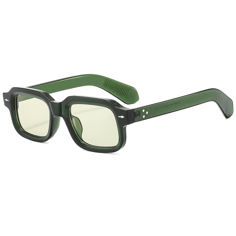 New Trend Square-Frame Arrow Sunglasses Retro Street Style Sunglasses With Sophisticated Appeal Classic Driving Shades