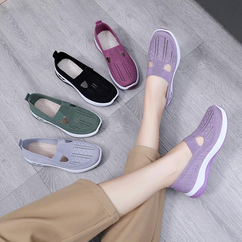 Large-sized Fly-knit Breathable Single Shoes for Women Flat Heels with Cutout and Shallow Opening Lazy Loafers