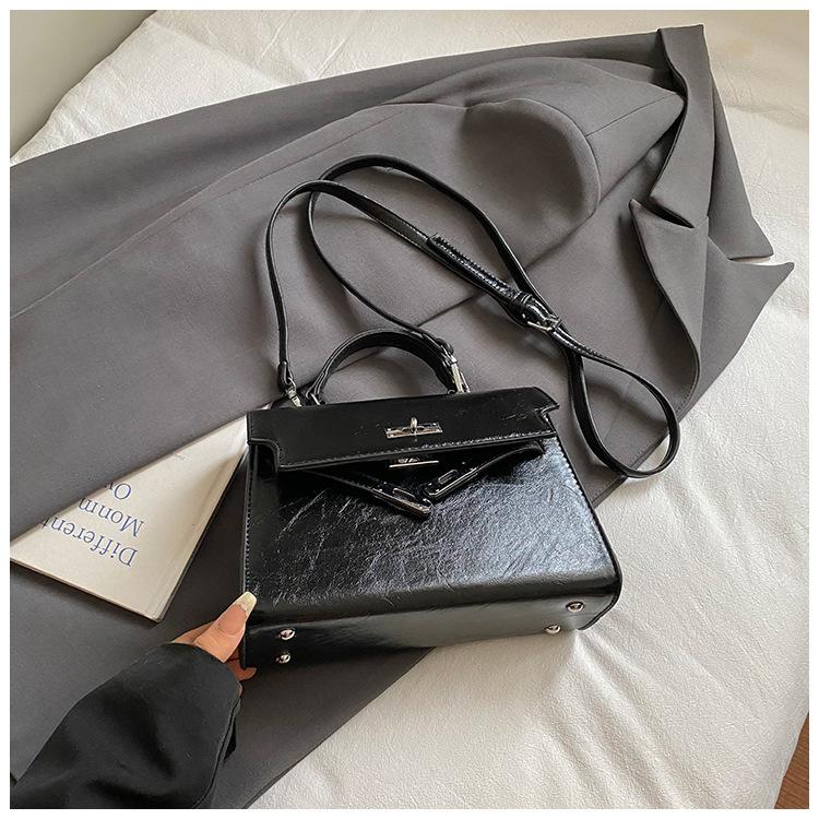 Нишевая сумка с характером женская простая сумка высокой стоимости ретро сумка через плечо мессенджер