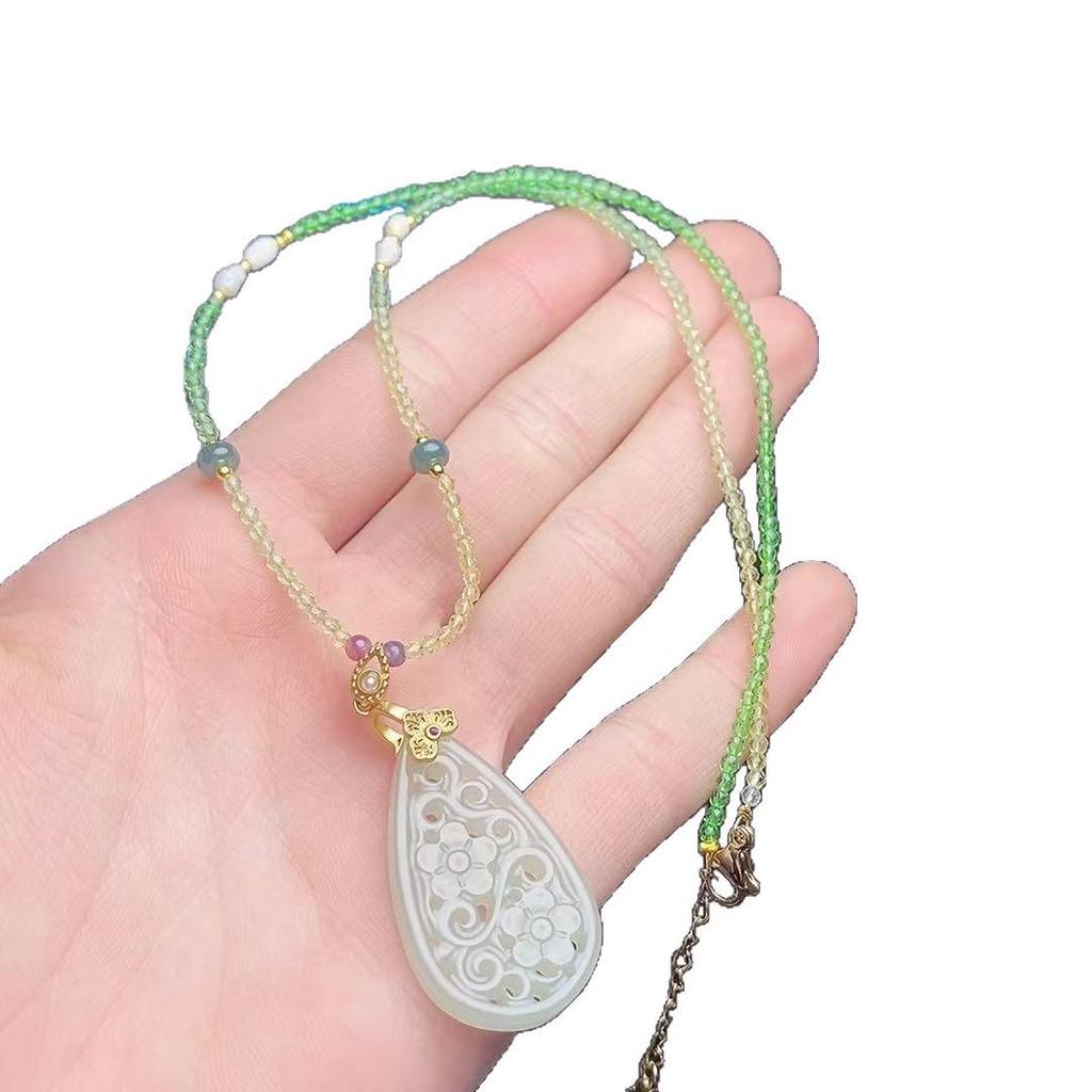 Hetian Jade Carved Pendant: Simple, Stylish Unisex Necklace