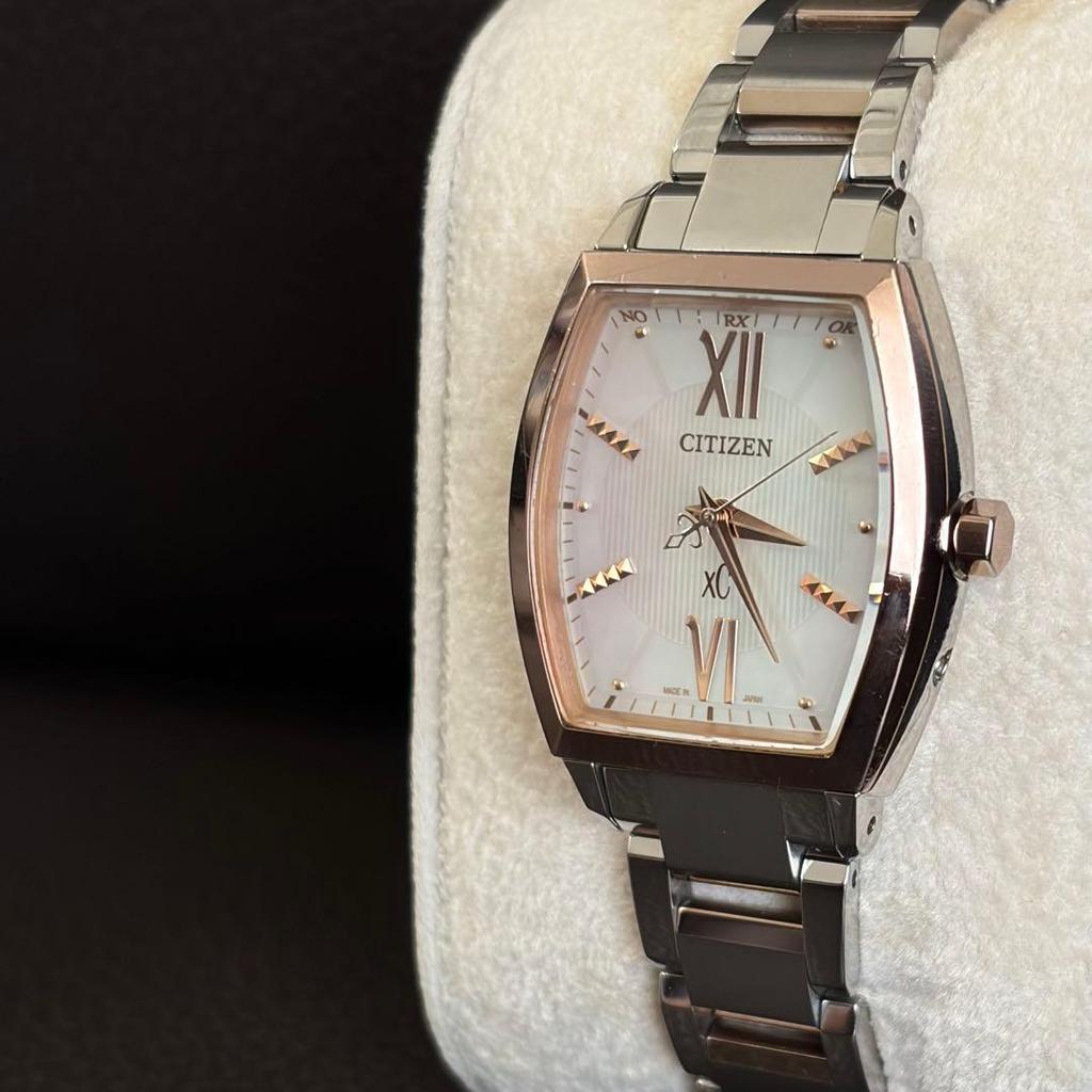 Used Mint Condition Citizen CrossSea xC Radio-controlled Solar White Shell Dial Ladies Watch