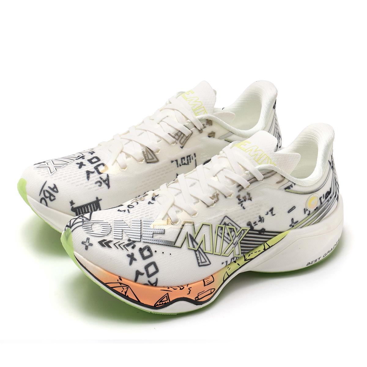 

ONEMIX Новые нейлоновые карбоновые кроссовки для марафона и соревнований, профессиональная стабильная поддержка, амортизация, сверхлегкие, с отскоком 35